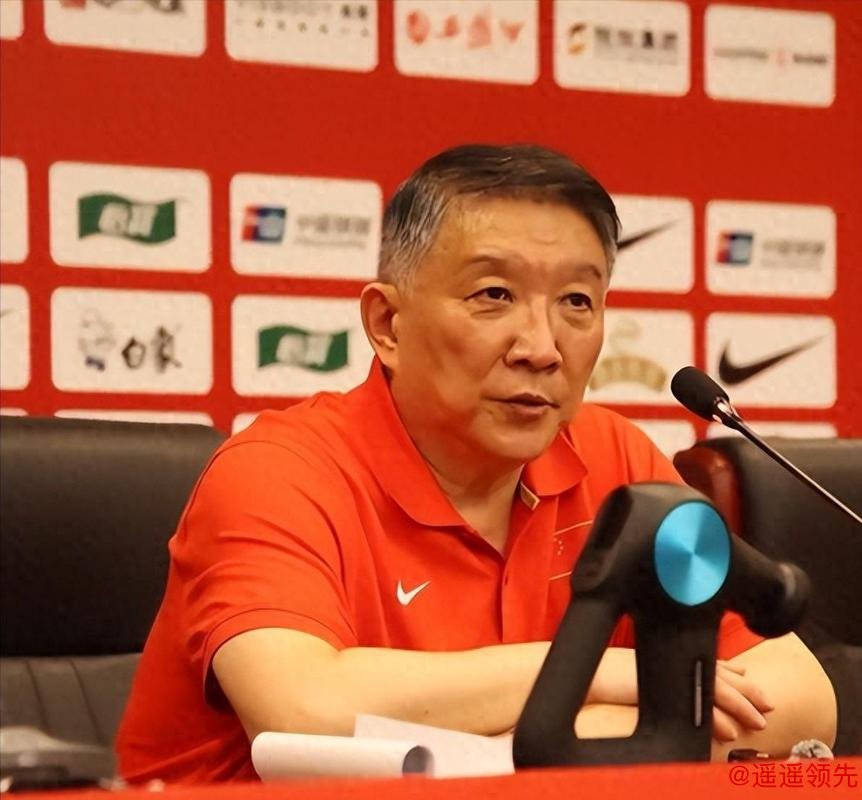 宫鲁鸣：对标一流强队 坚持“三全”方针